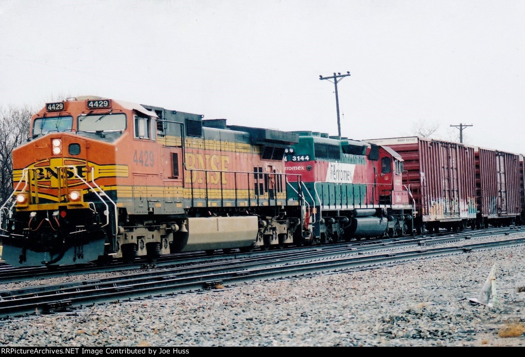 BNSF 4429 West